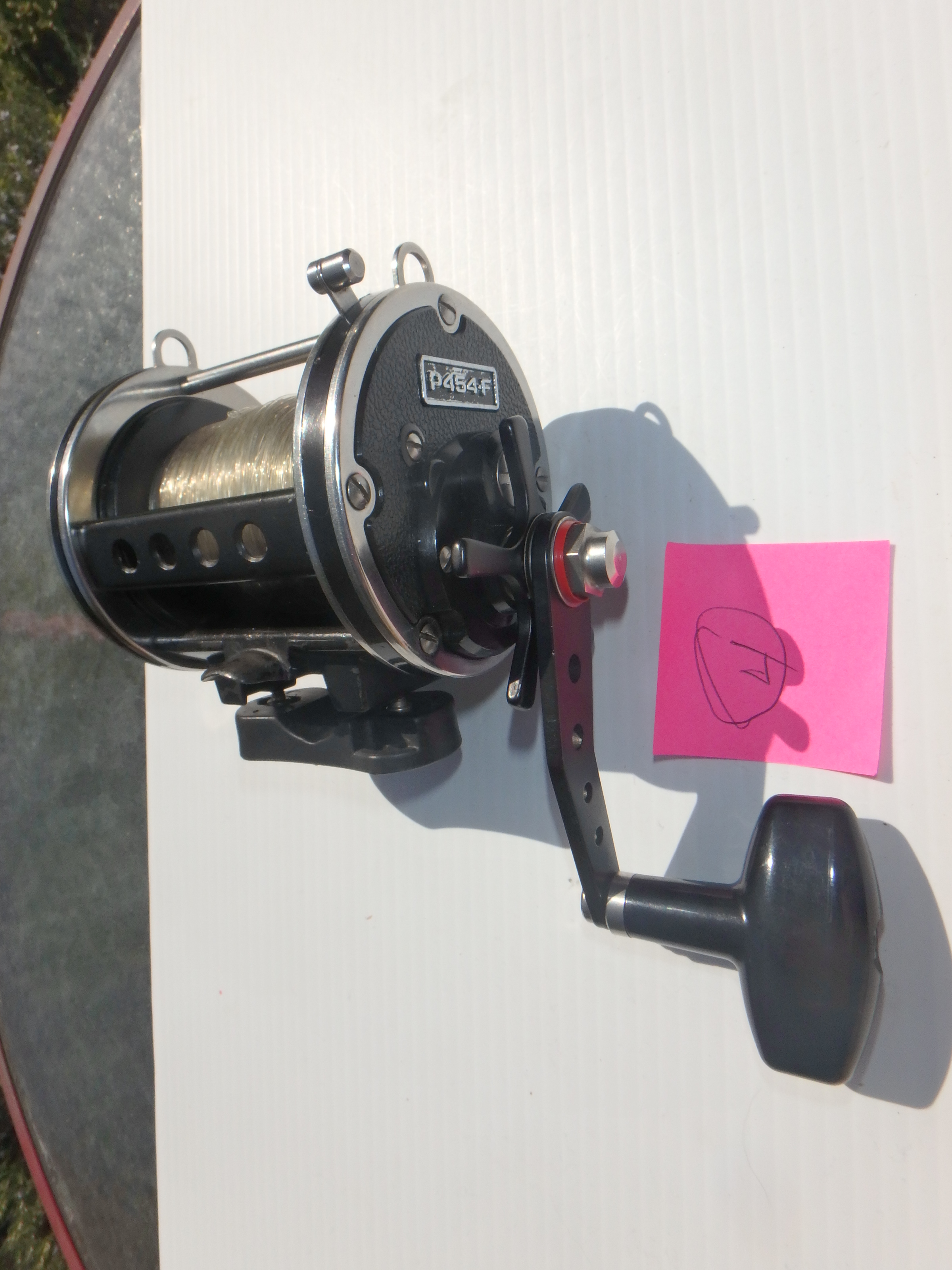 Are there any folks that fish with Newell reels here. Thinning my
