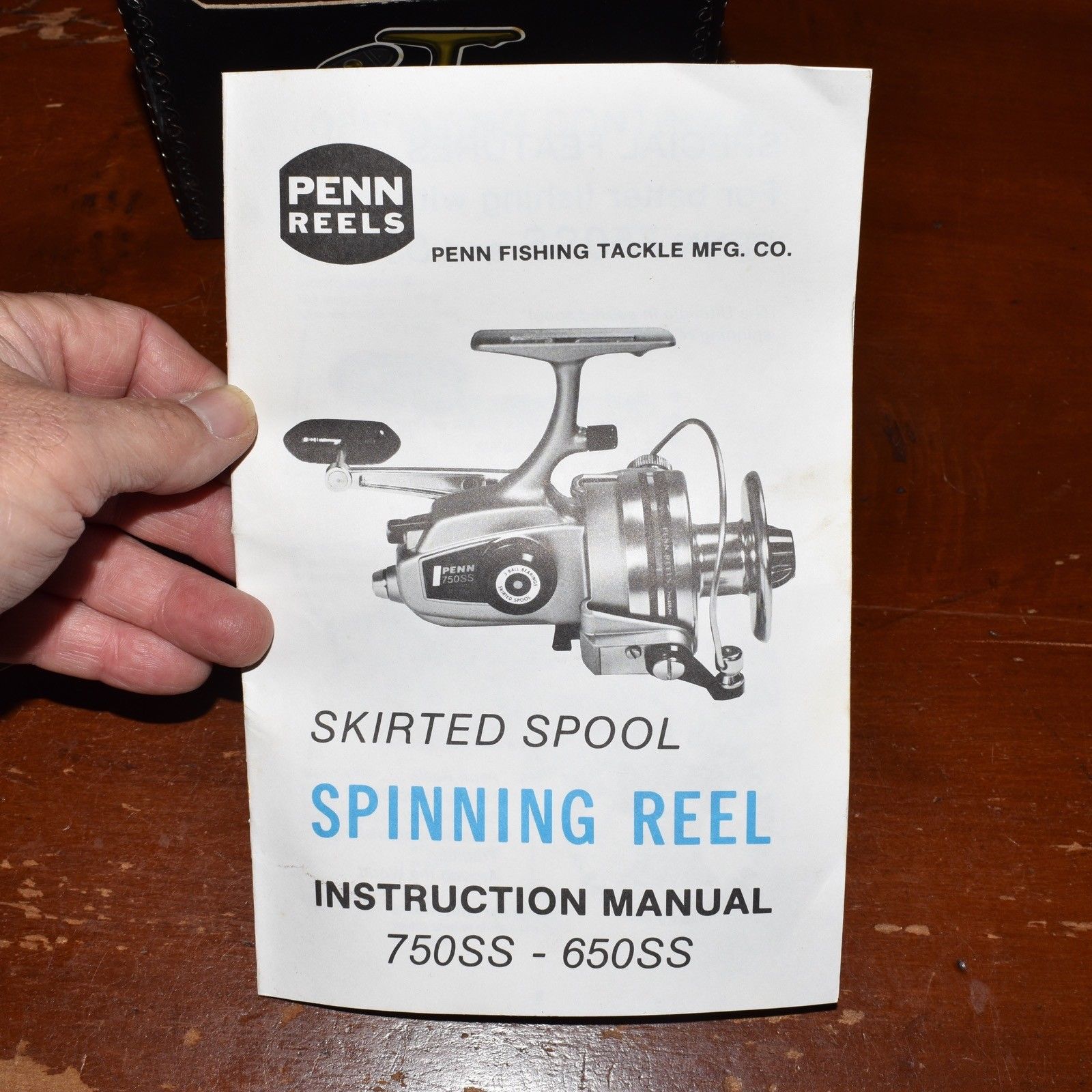 Penn 750SS Spinning Reel Made In USA Comes With Box And Wrench And  Pivot-lube